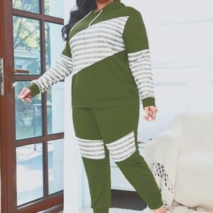 Hoodie and pants jogger set